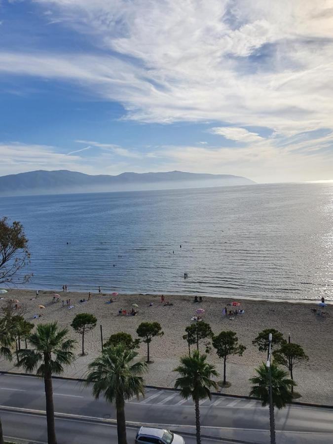 Lungomare Apartment Вльора Екстер'єр фото