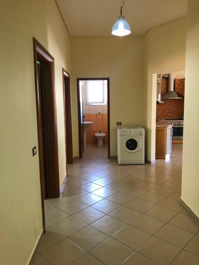 Lungomare Apartment Вльора Екстер'єр фото